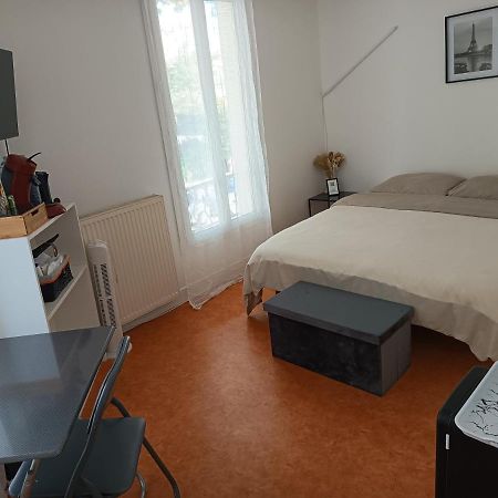 Chambre Privee A Arcueil - Cachan Exterior photo